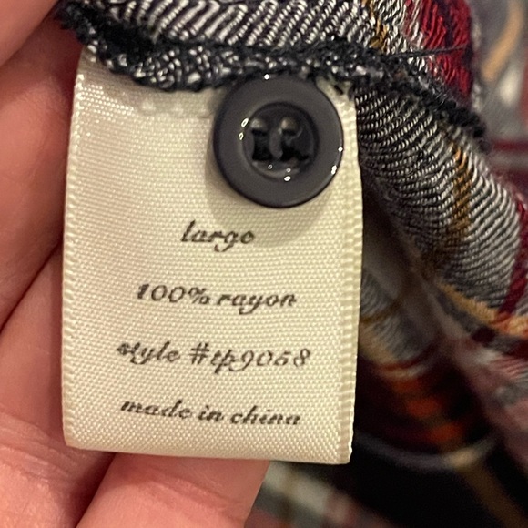 Buttons flannel - Picture 3 of 8